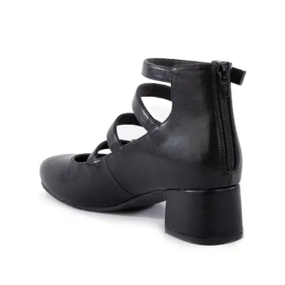 🖤🔹️BC Footwear🔹️ Black Strappy Tap Dance Low  Heels - Picture 5 of 5